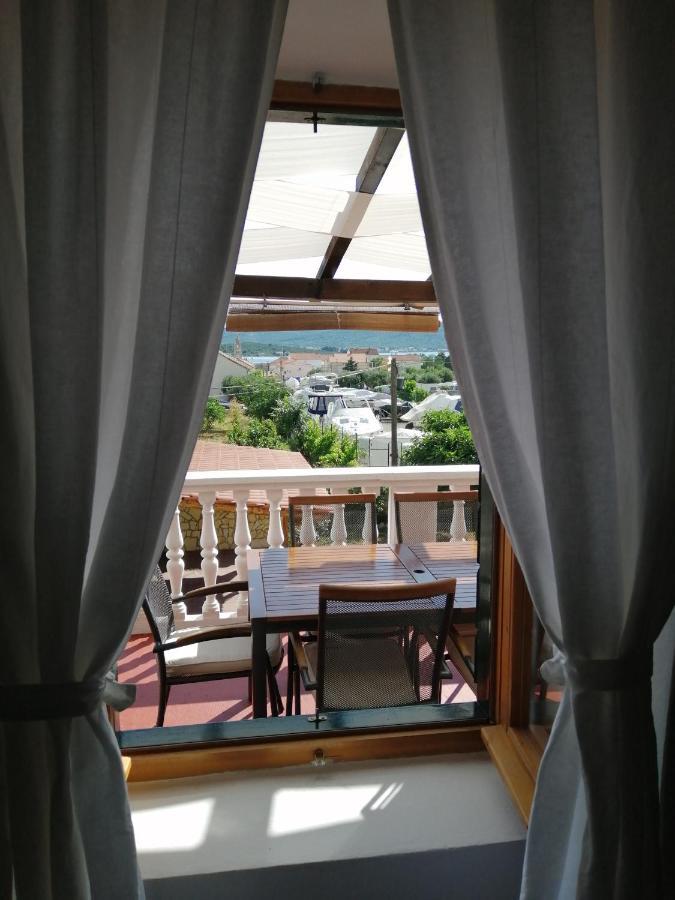 Apartments Dalmatian Stone House Turanj Bagian luar foto